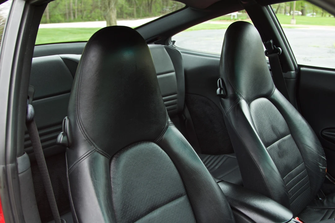 1999 Porsche 996 Carrera - Image 26 of 31