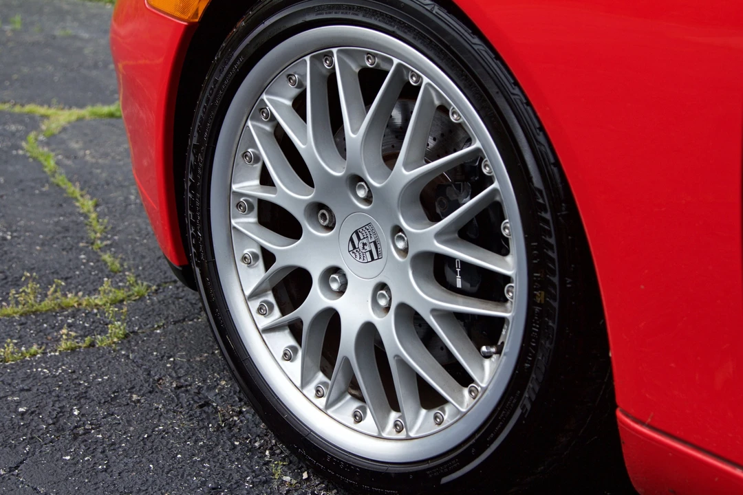 1999 Porsche 996 Carrera - Image 18 of 31