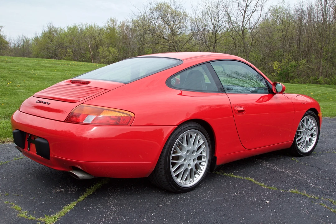 1999 Porsche 996 Carrera - Image 11 of 31