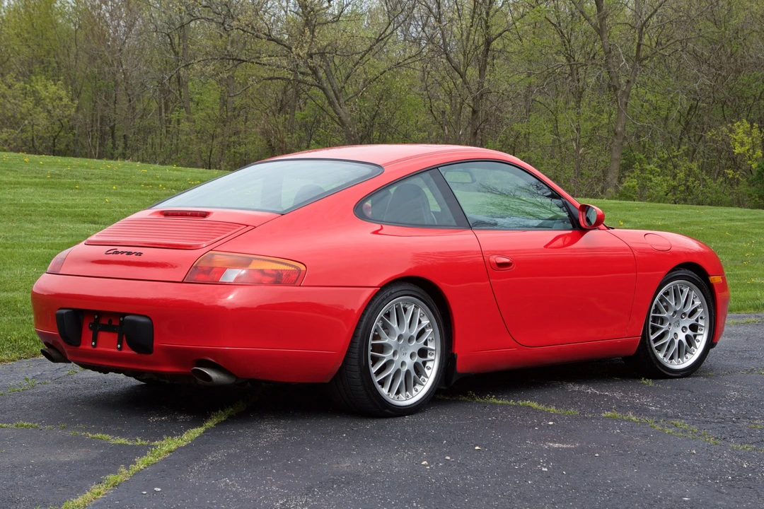1999 Porsche 996 Carrera - Image 12 of 31