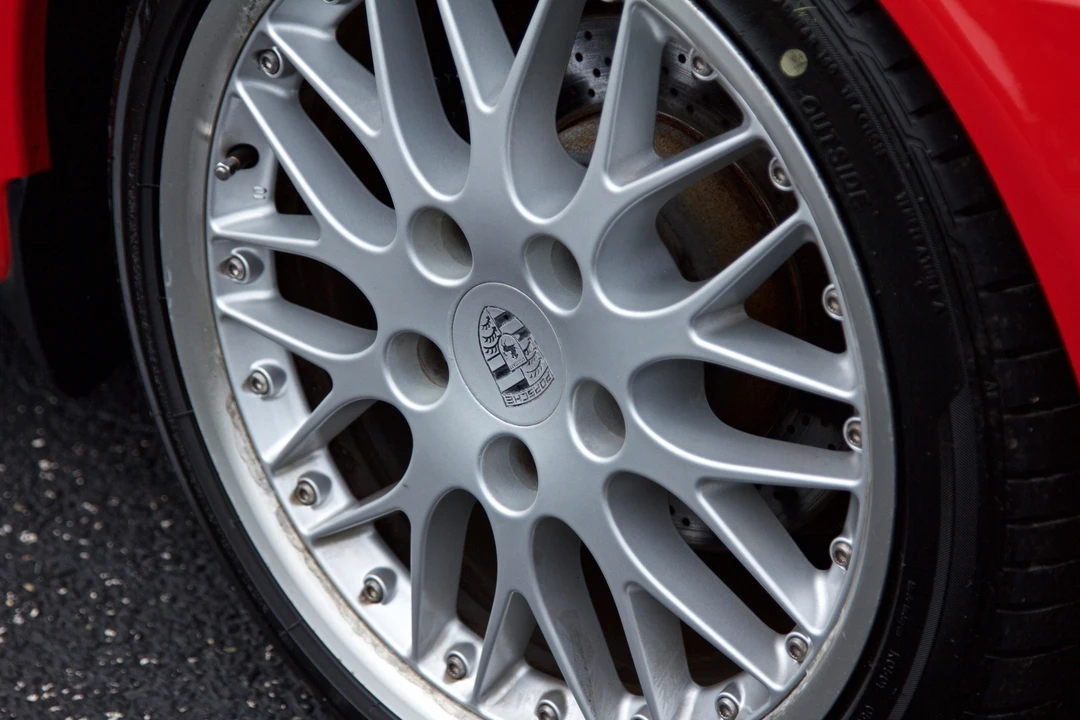 1999 Porsche 996 Carrera - Image 22 of 31