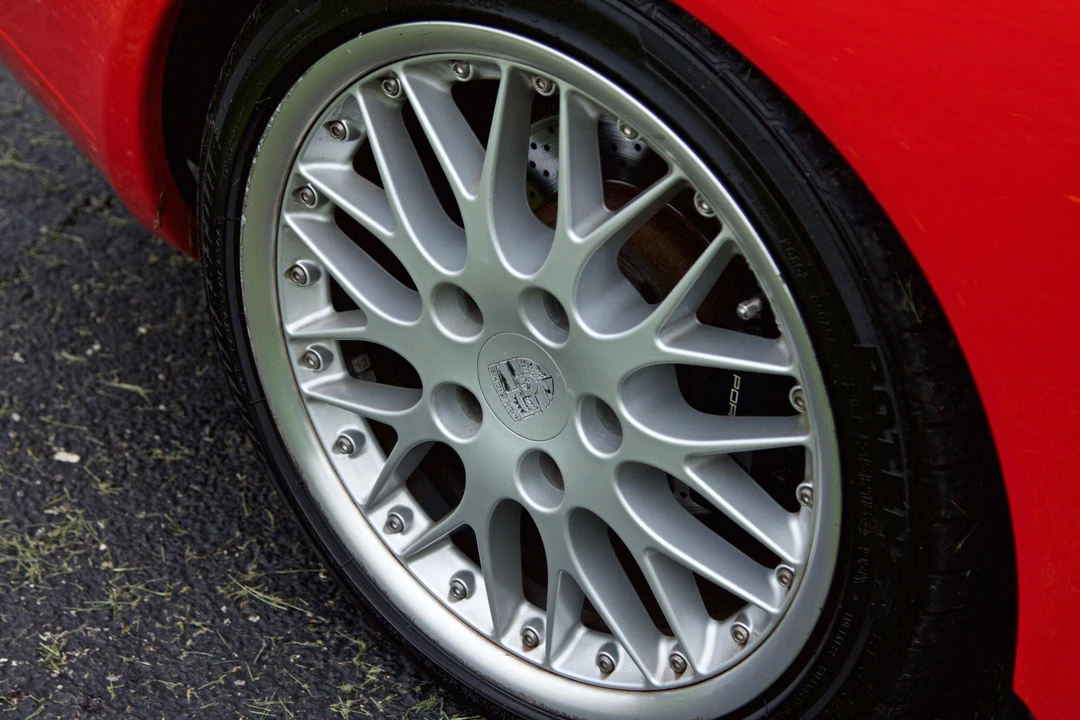 1999 Porsche 996 Carrera - Image 21 of 31