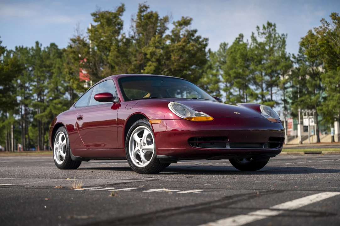 1999 Porsche 996 Carrera - Image 13 of 31