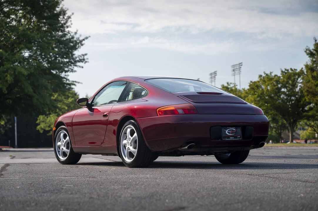 1999 Porsche 996 Carrera - Image 21 of 31
