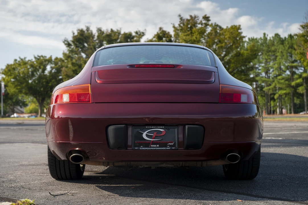 1999 Porsche 996 Carrera - Image 19 of 31