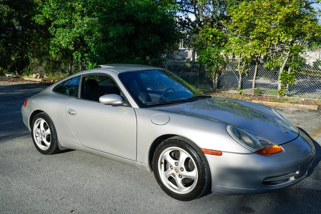 1999 Porsche 996 Carrera - Image 3 of 31