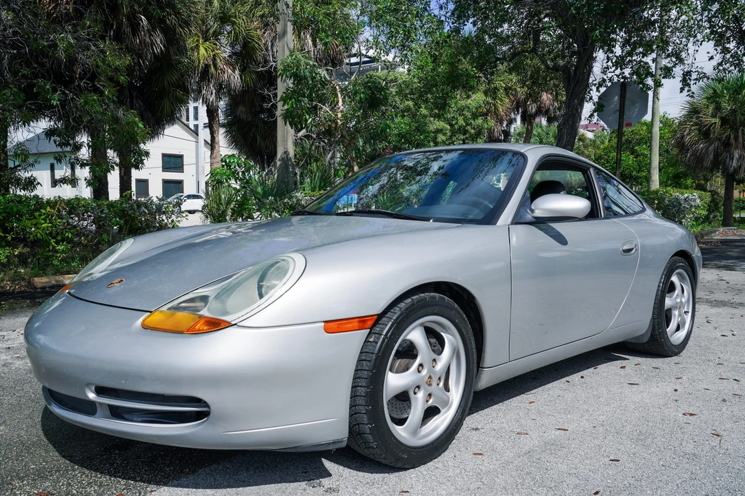 1999 Porsche 996 Carrera - Image 26 of 31