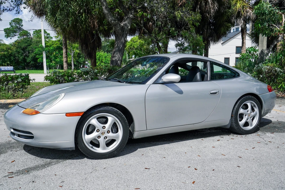 1999 Porsche 996 Carrera - Image 29 of 31