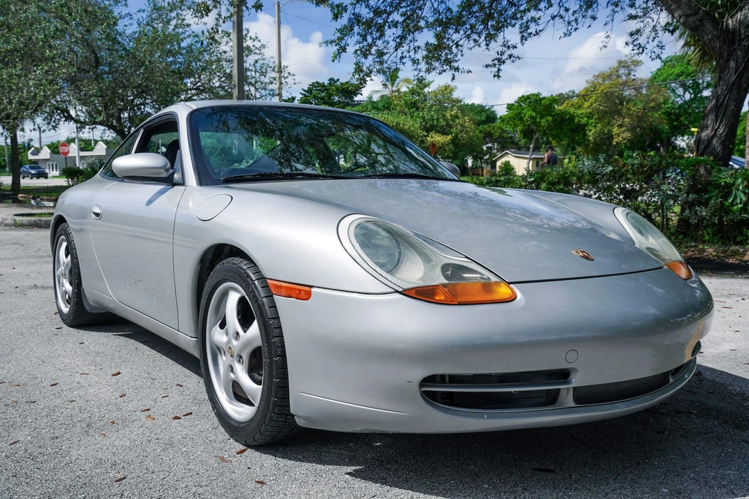 1999 Porsche 996 Carrera - Image 19 of 31