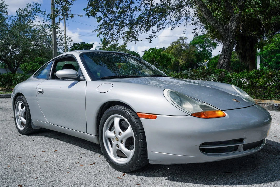 1999 Porsche 996 Carrera - Image 18 of 31