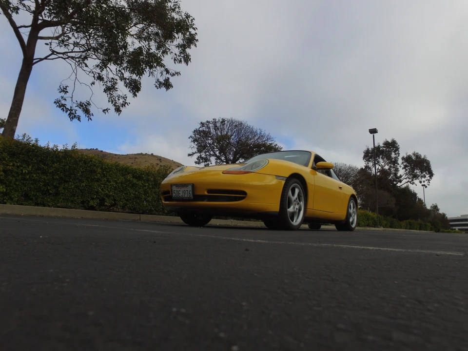 1999 Porsche 996 Carrera - Image 10 of 31