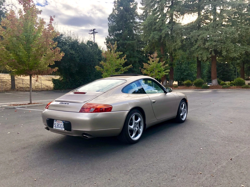 1999 Porsche 996 Carrera - Image 18 of 31