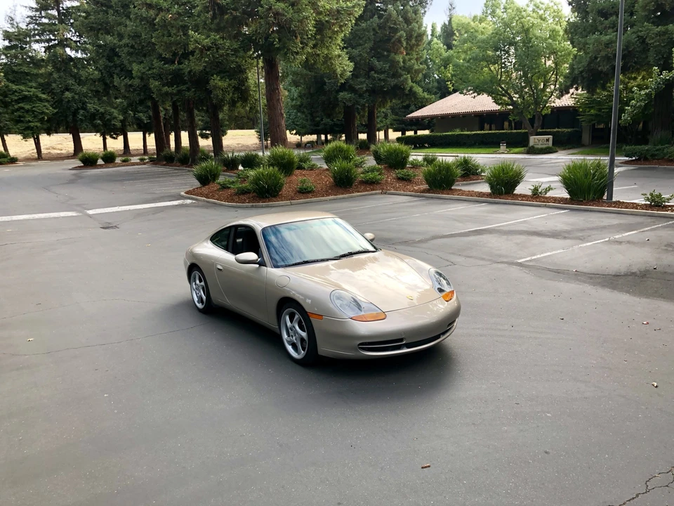 1999 Porsche 996 Carrera - Image 24 of 31