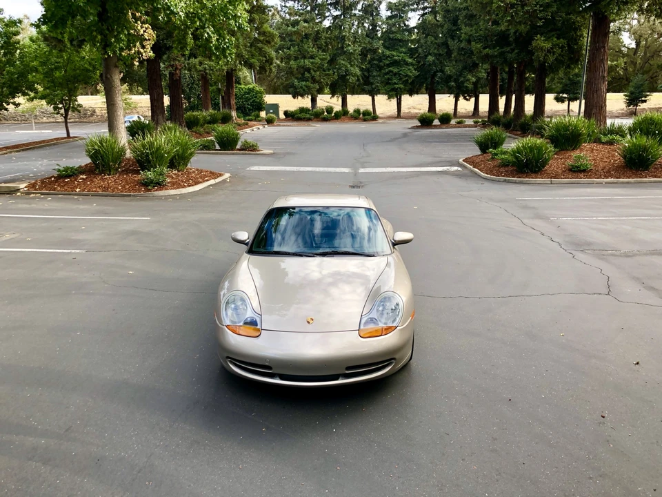 1999 Porsche 996 Carrera - Image 25 of 31