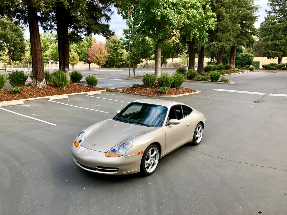 1999 Porsche 996 Carrera - Image 27 of 31