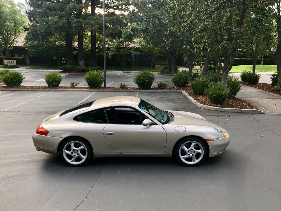 1999 Porsche 996 Carrera - Image 29 of 31