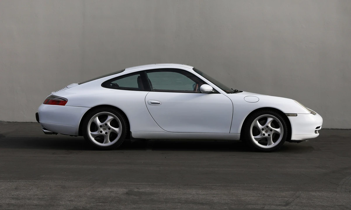 1999 Porsche 996 Carrera - Image 6 of 31