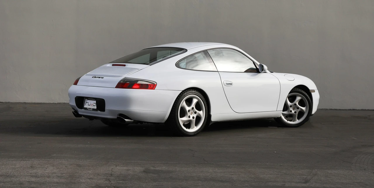 1999 Porsche 996 Carrera - Image 9 of 31