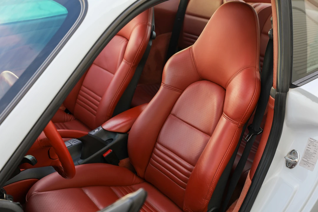1999 Porsche 996 Carrera - Image 27 of 31