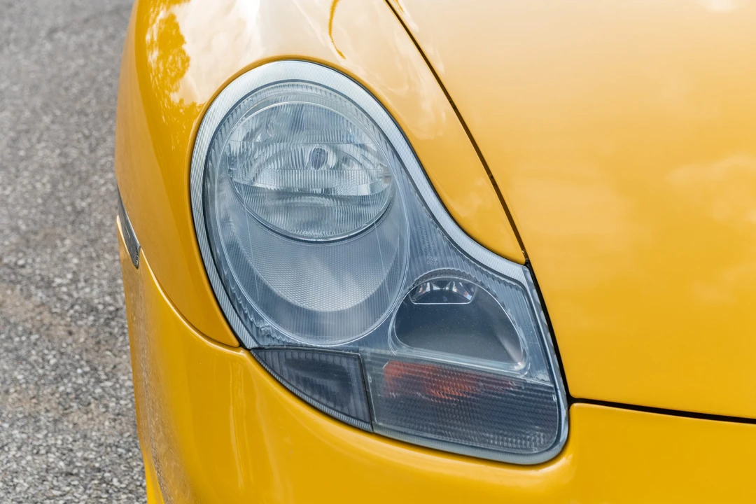1999 Porsche 996 Carrera - Image 14 of 31