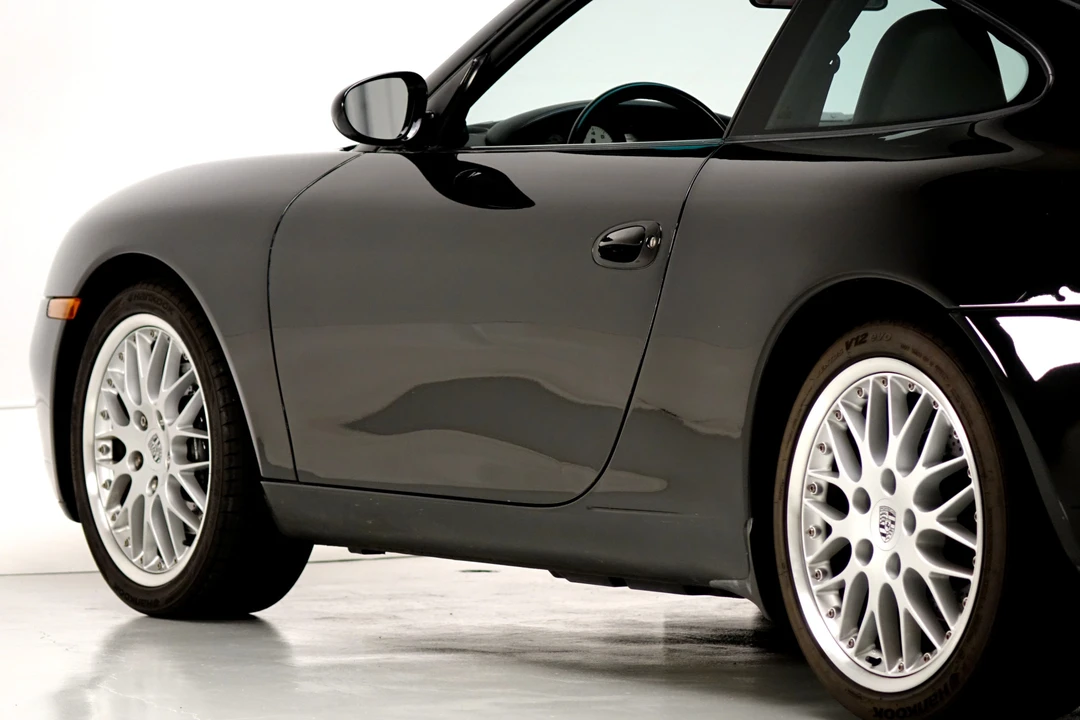 1999 Porsche 996 Carrera - Image 19 of 31