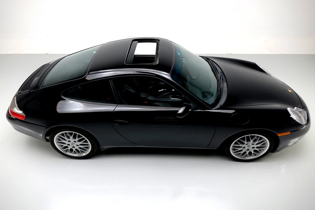 1999 Porsche 996 Carrera - Image 10 of 31