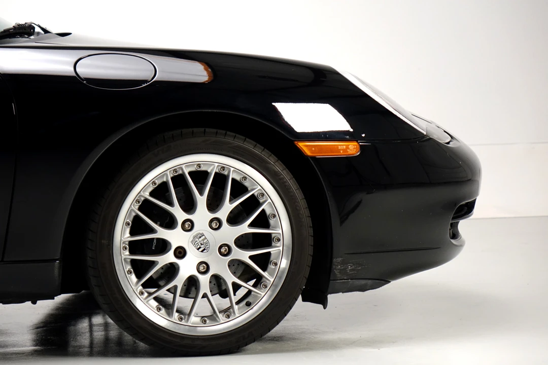 1999 Porsche 996 Carrera - Image 25 of 31