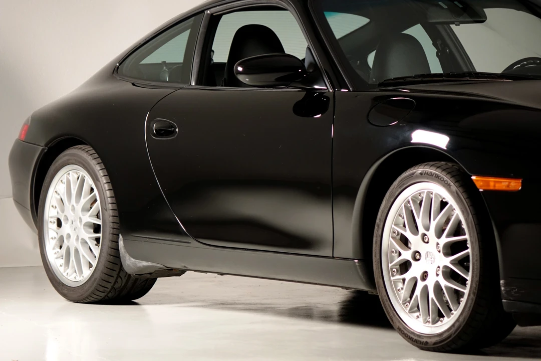 1999 Porsche 996 Carrera - Image 18 of 31