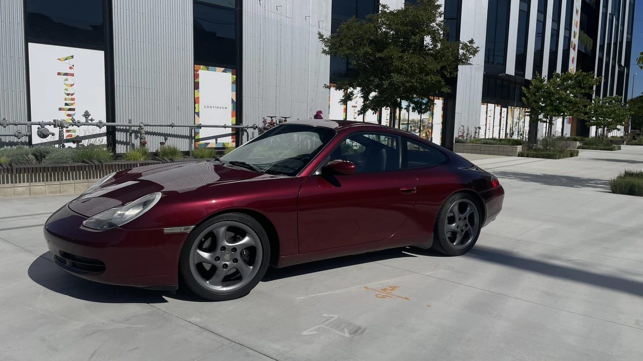1999 Porsche 996 Carrera - Image 30 of 31