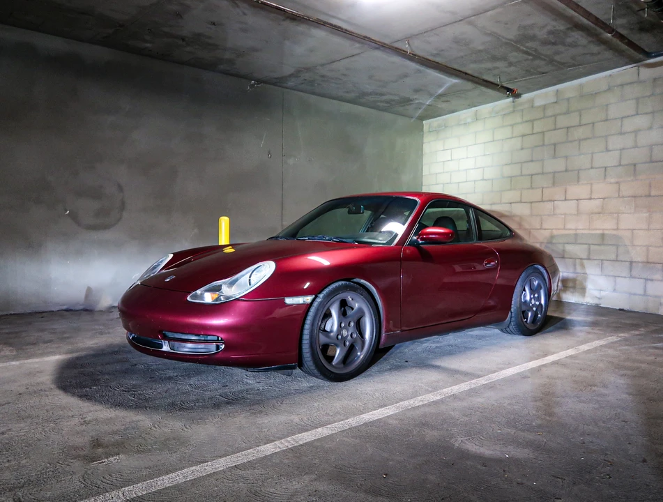 1999 Porsche 996 Carrera - Image 4 of 31