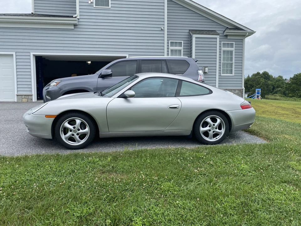 1999 Porsche 996 Carrera - Image 27 of 31
