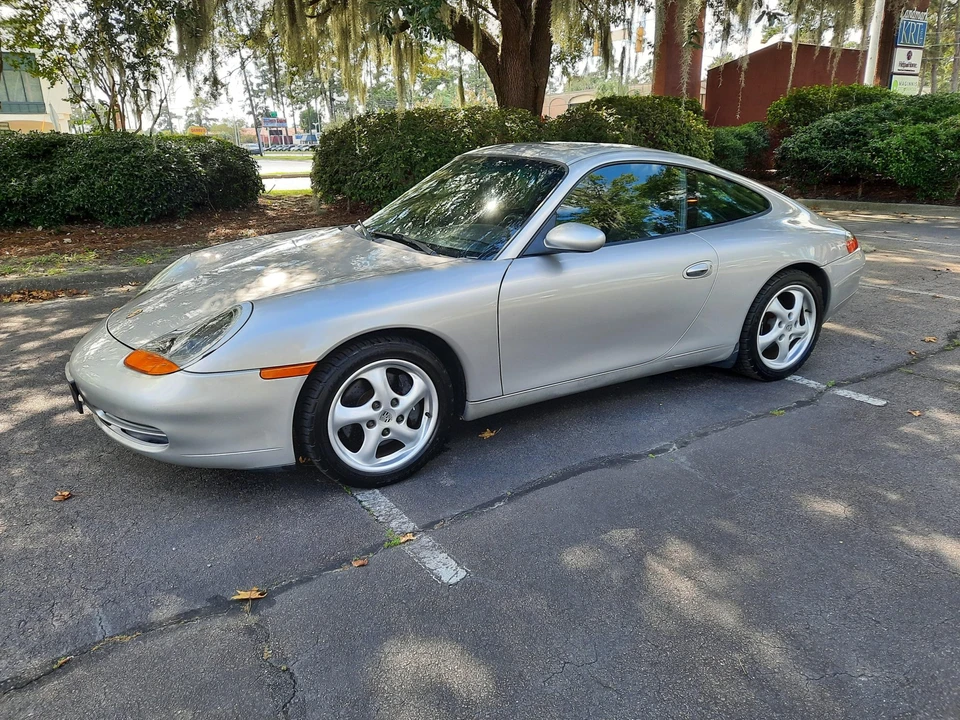 1999 Porsche 996 Carrera - Image 15 of 31