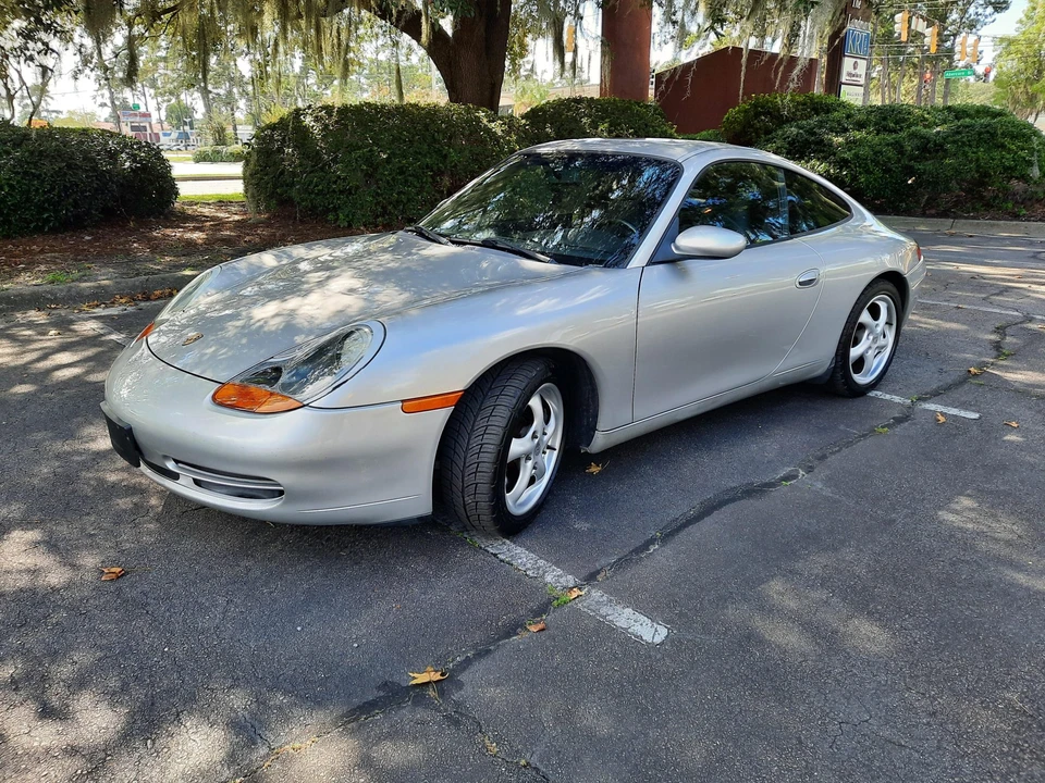 1999 Porsche 996 Carrera - Image 14 of 31