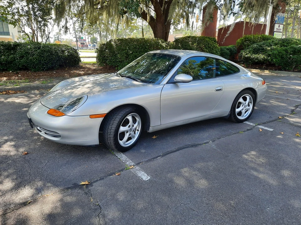 1999 Porsche 996 Carrera - Image 18 of 31