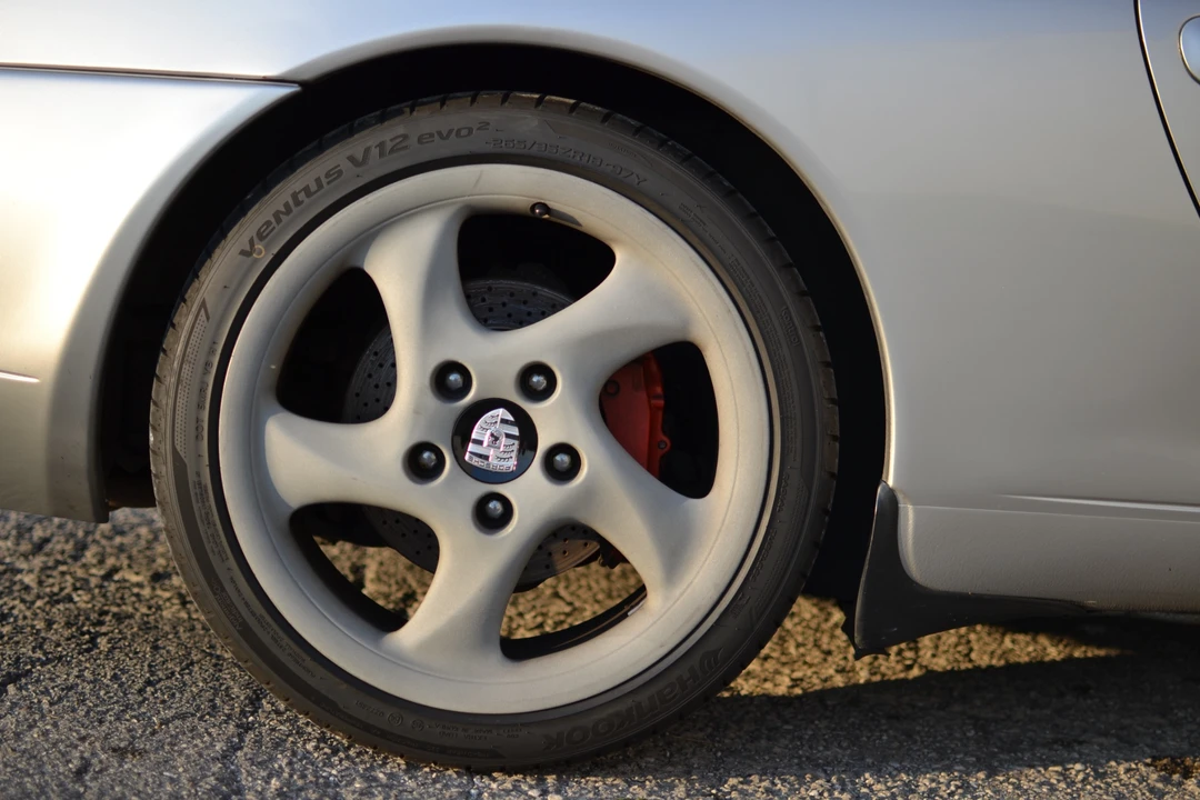1999 Porsche 996 Carrera - Image 23 of 31