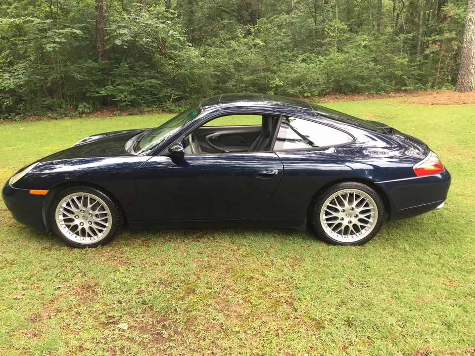 1999 Porsche 996 Carrera - Image 27 of 31
