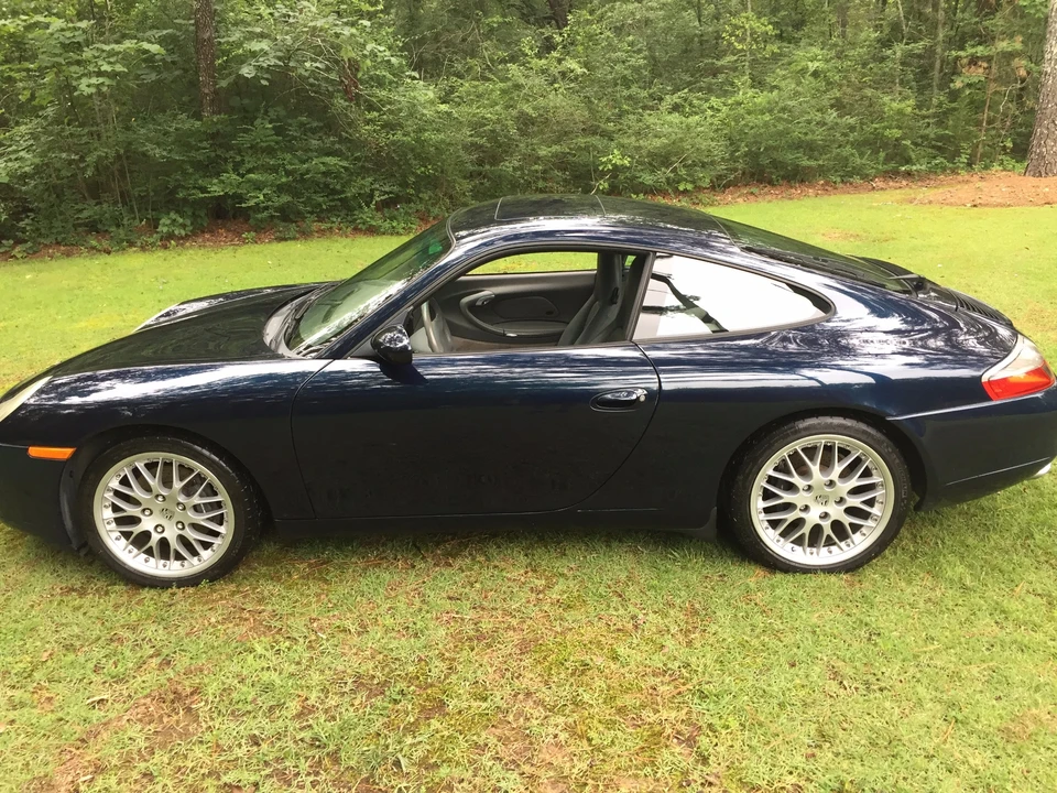 1999 Porsche 996 Carrera - Image 24 of 31