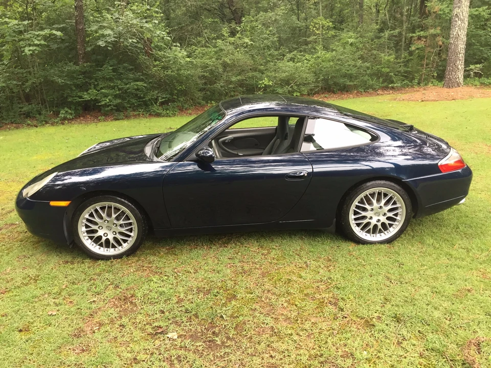 1999 Porsche 996 Carrera - Image 17 of 31