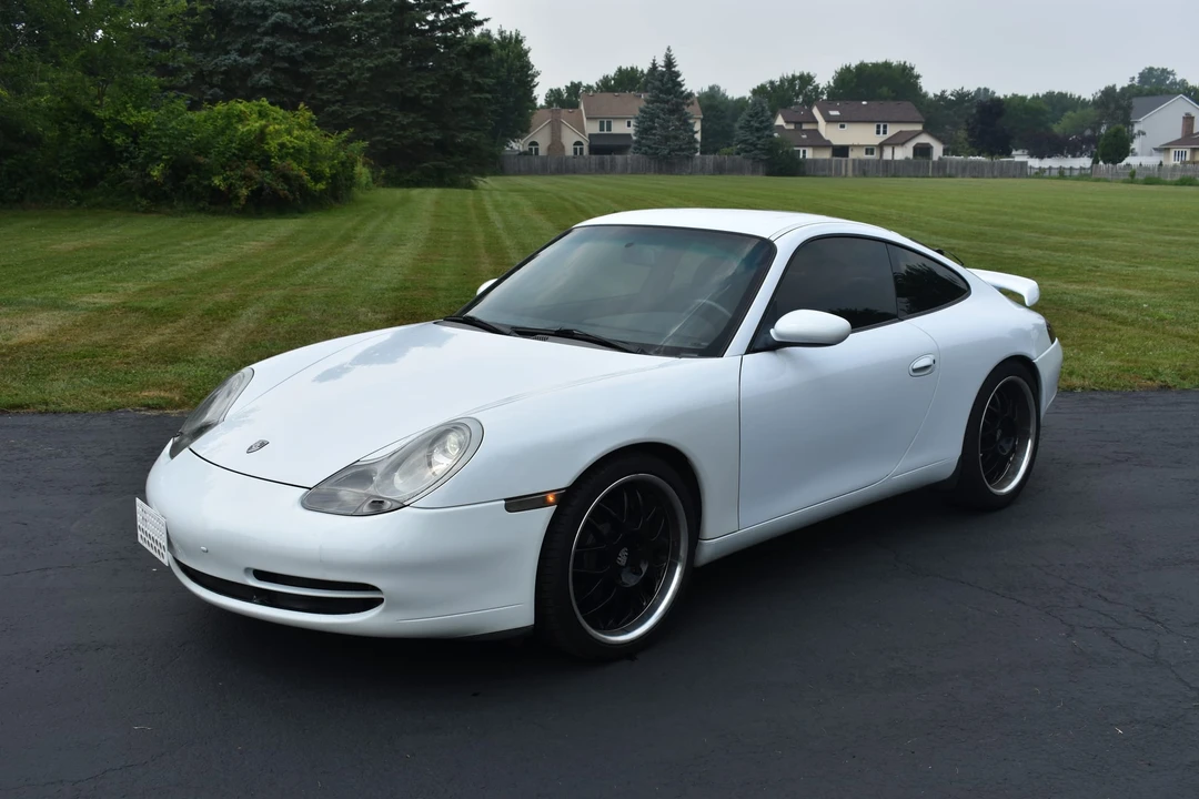 1999 Porsche 996 Carrera - Image 9 of 31