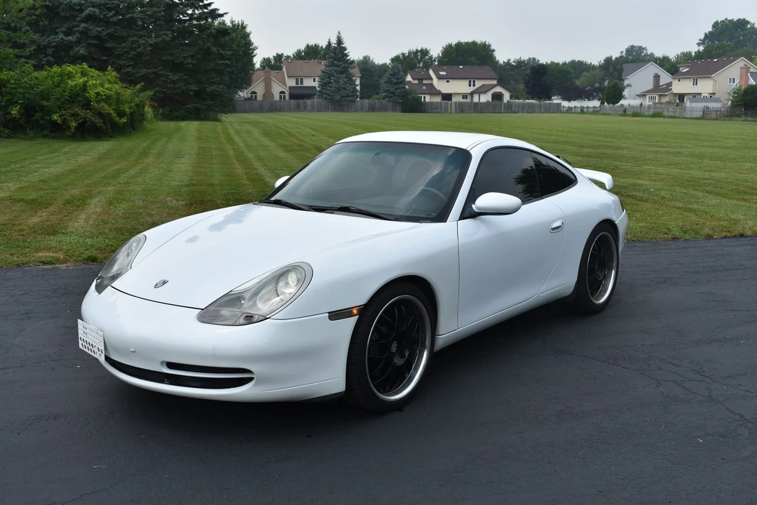 1999 Porsche 996 Carrera - Image 10 of 31