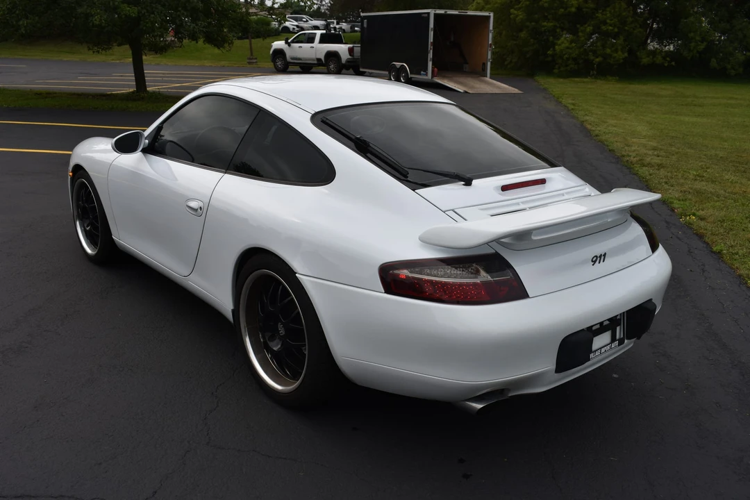 1999 Porsche 996 Carrera - Image 28 of 31