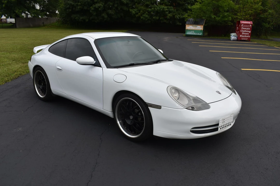 1999 Porsche 996 Carrera - Image 15 of 31