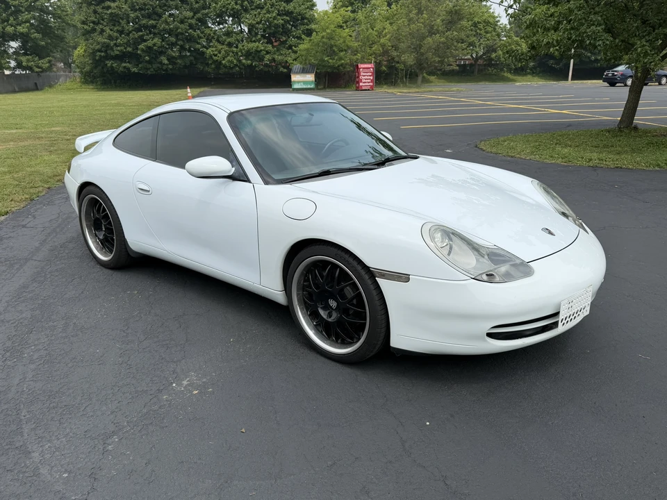 1999 Porsche 996 Carrera - Image 16 of 31