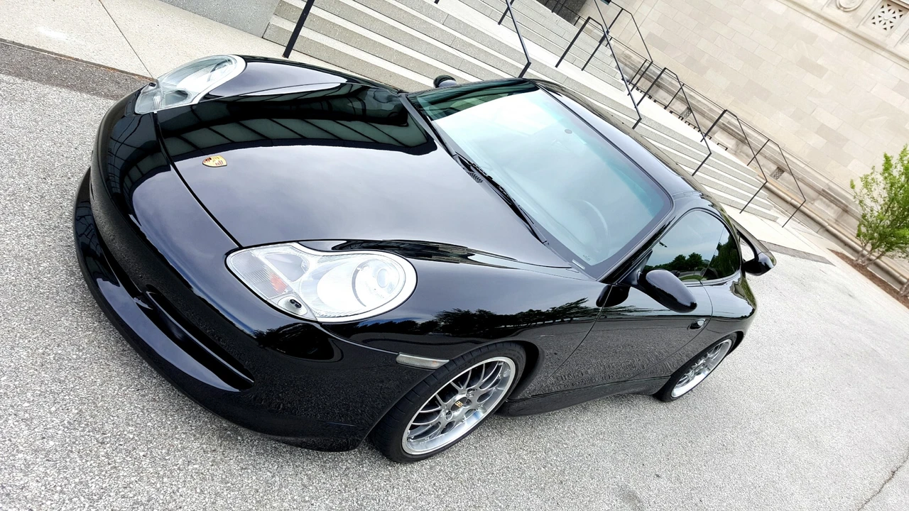 1999 Porsche 996 Carrera - Image 12 of 31