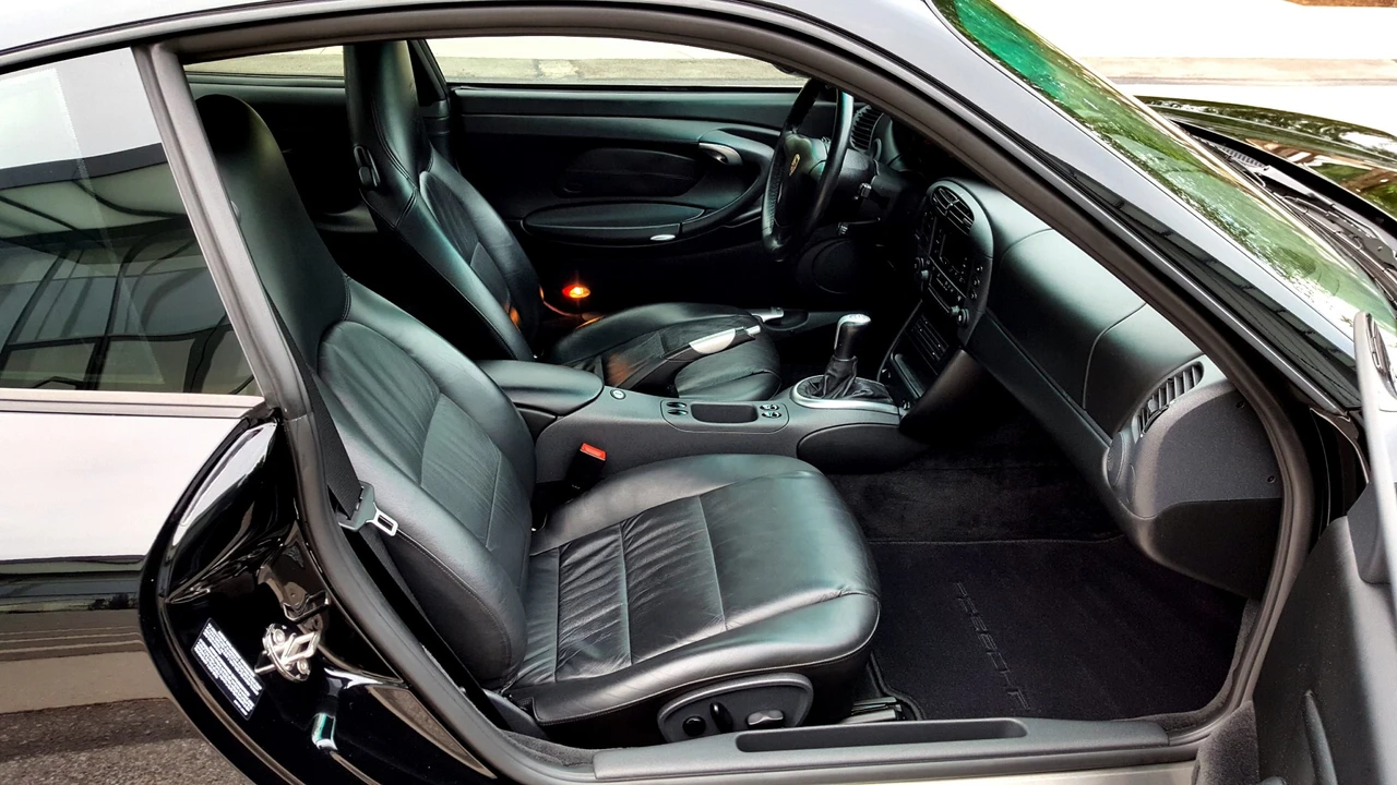 1999 Porsche 996 Carrera - Image 22 of 31
