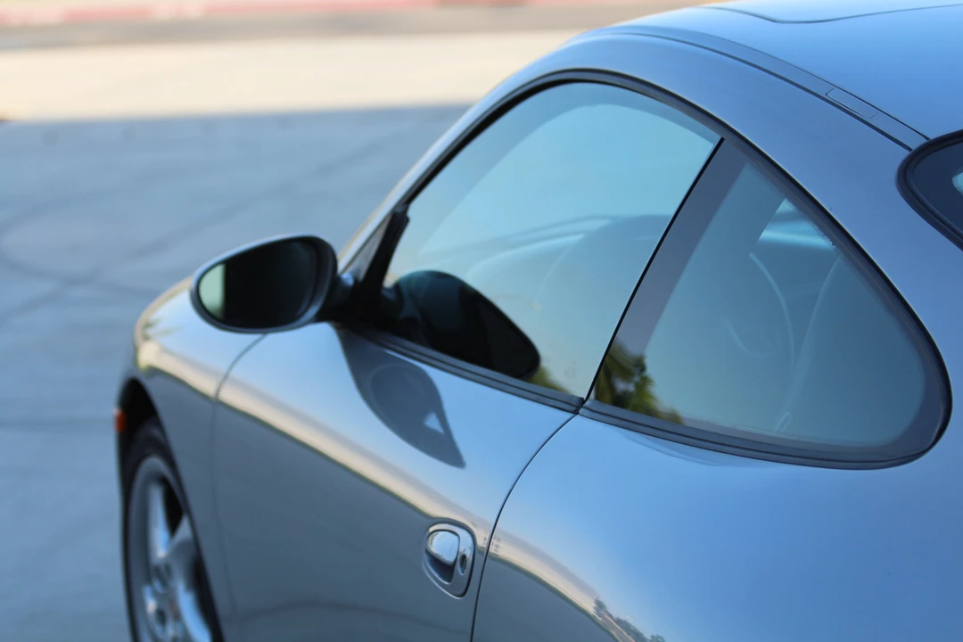1999 Porsche 996 Carrera - Image 15 of 31