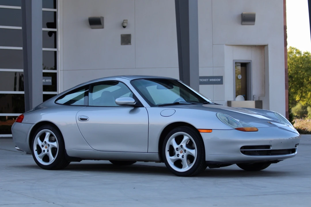 1999 Porsche 996 Carrera - Image 21 of 31
