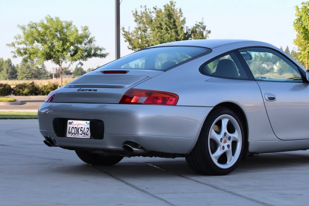 1999 Porsche 996 Carrera - Image 19 of 31