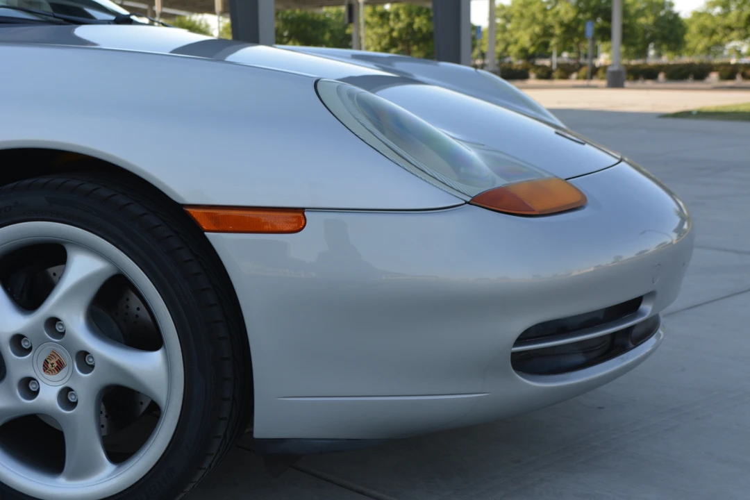 1999 Porsche 996 Carrera - Image 28 of 31