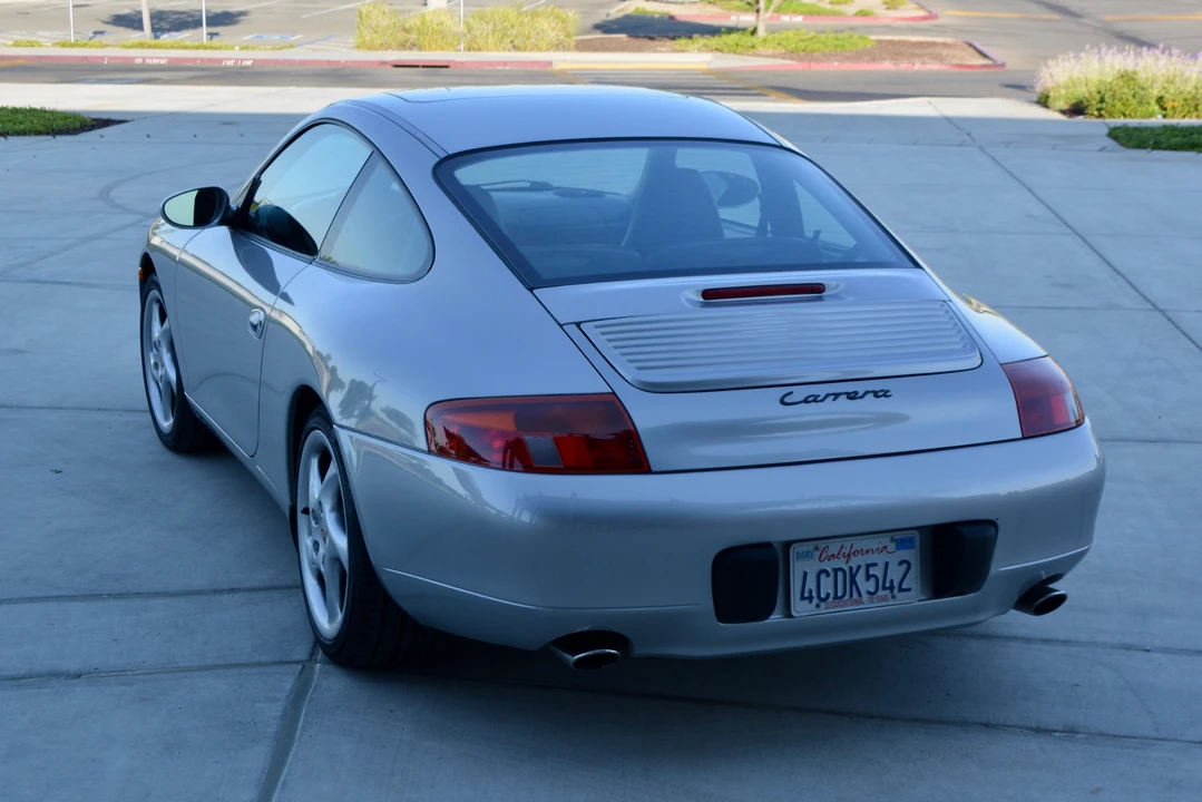 1999 Porsche 996 Carrera - Image 13 of 31